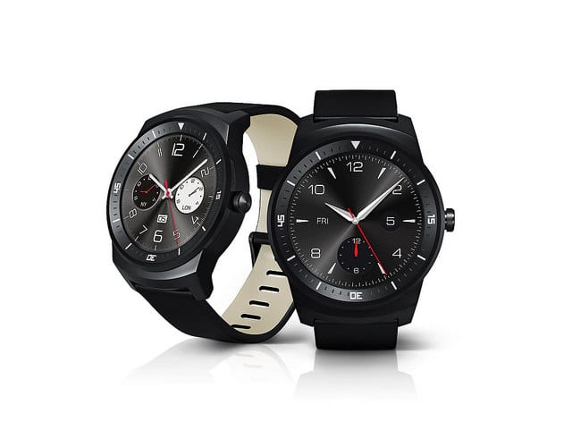Two of the LG G Watch R, side by side.